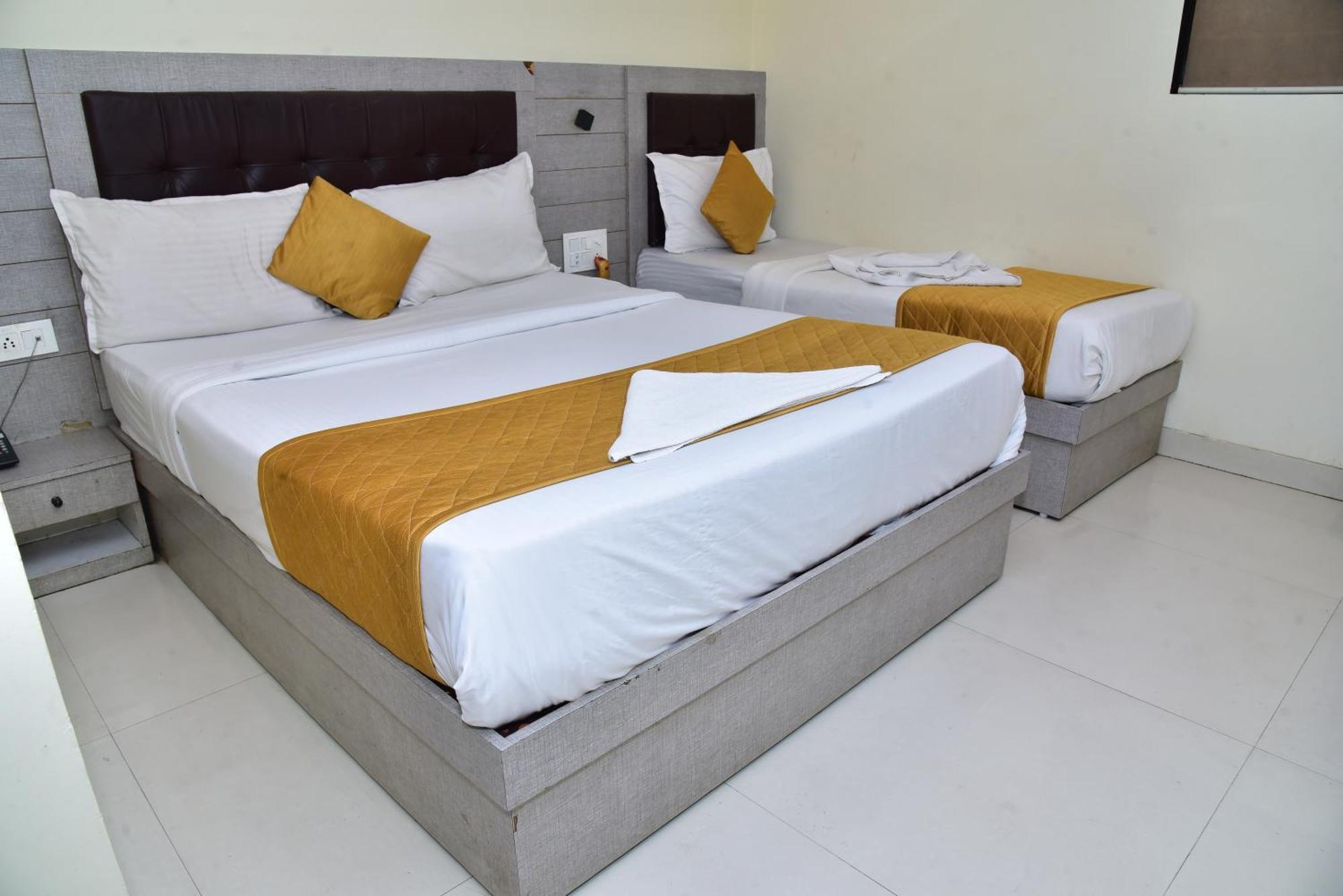 Hotel Embassy Suites Mumbai Eksteriør bilde